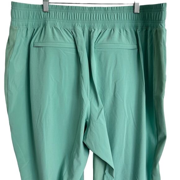Athleta Brooklyn Mid Rise Ankle Pant in Raleigh Green size 20 - Picture 10 of 14